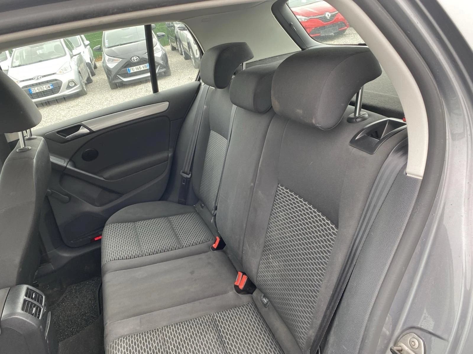 VW Golf 1.6 , Нов Внос | Mobile.bg — изображение 11