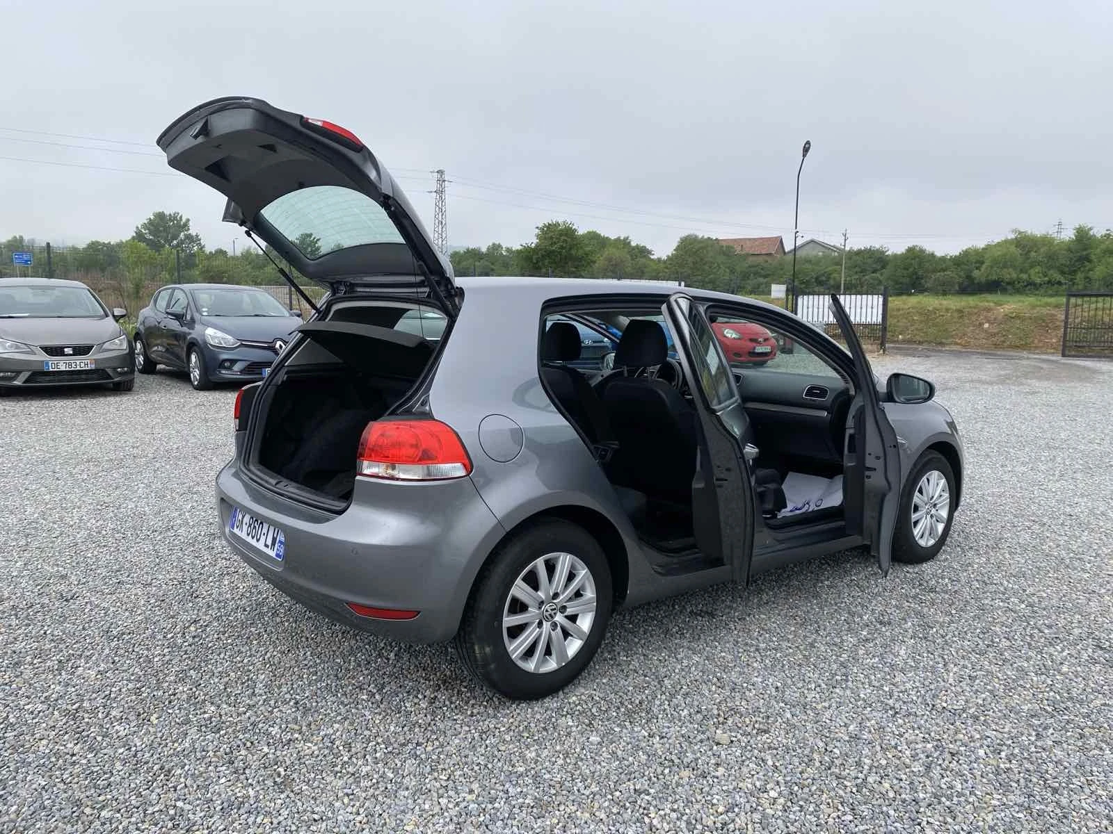 VW Golf 1.6 , Нов Внос - изображение 7