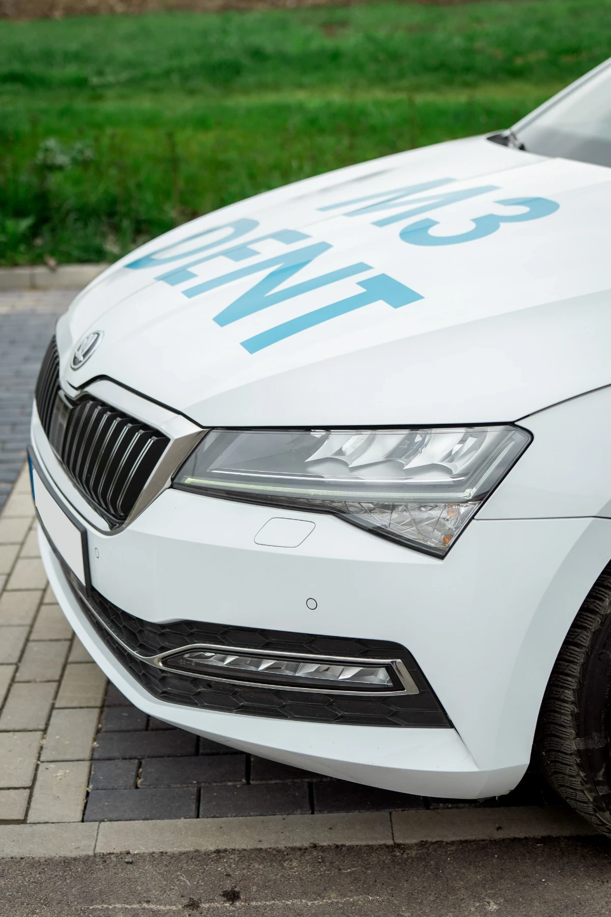 Skoda Superb 1.5TSI 7DSG Edition Style  - изображение 2
