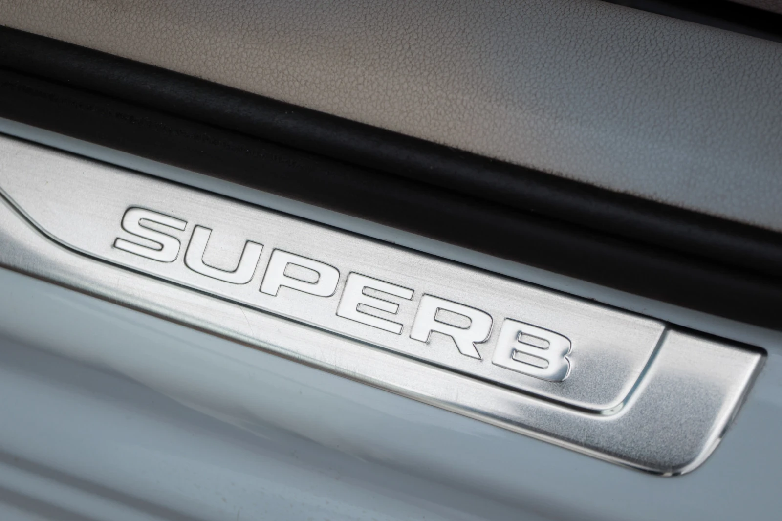 Skoda Superb 1.5TSI 7DSG Edition Style  - изображение 10