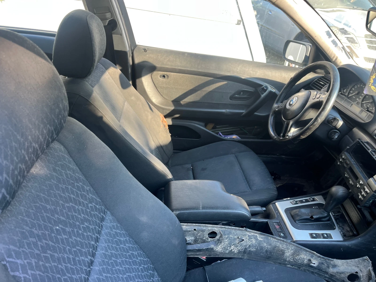 BMW 320 2.0 150 Дизел Автоматик  - изображение 6