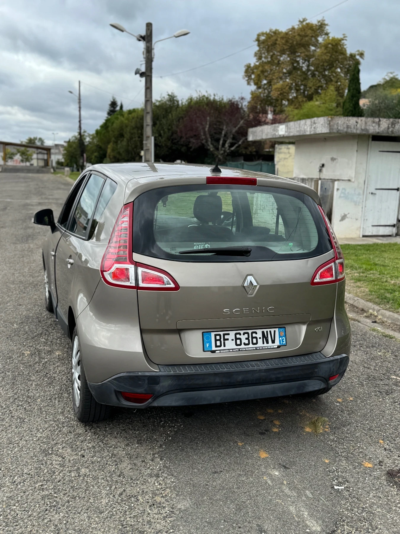 Renault Scenic  - изображение 4