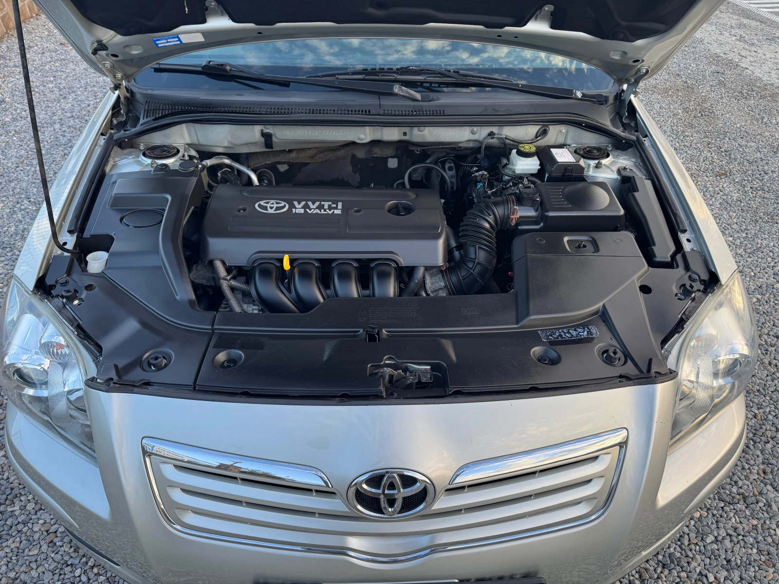 Toyota Avensis 1.8i* FACELiFT* Клима* Оригинал* Топ*  - изображение 9