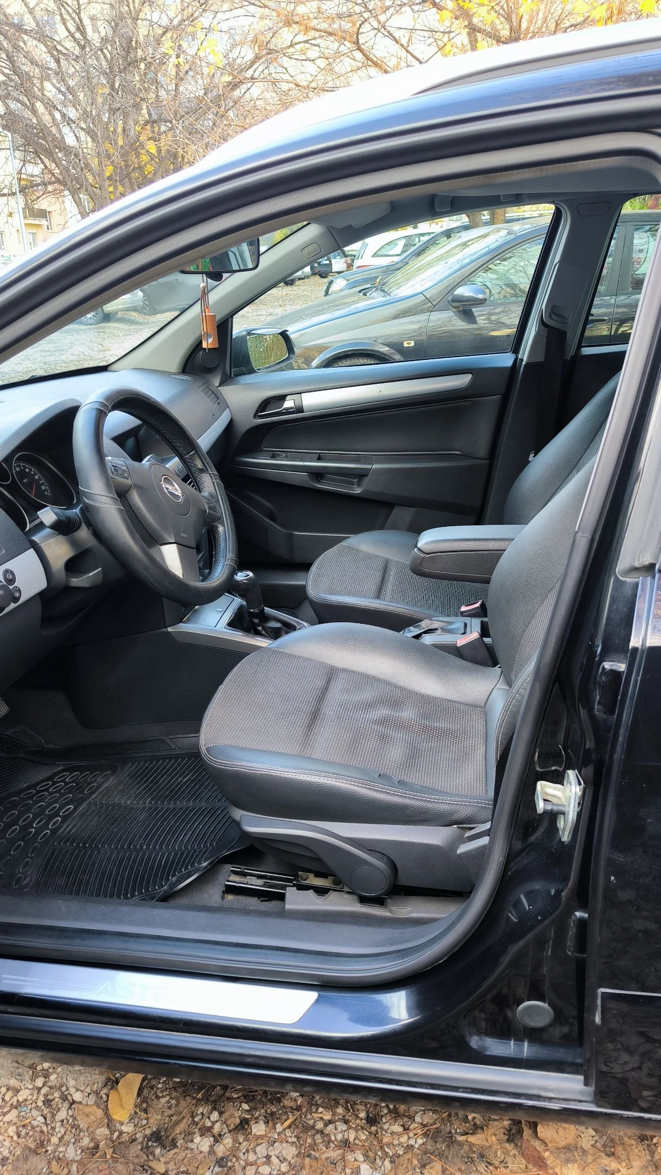 Opel Astra | Mobile.bg   13