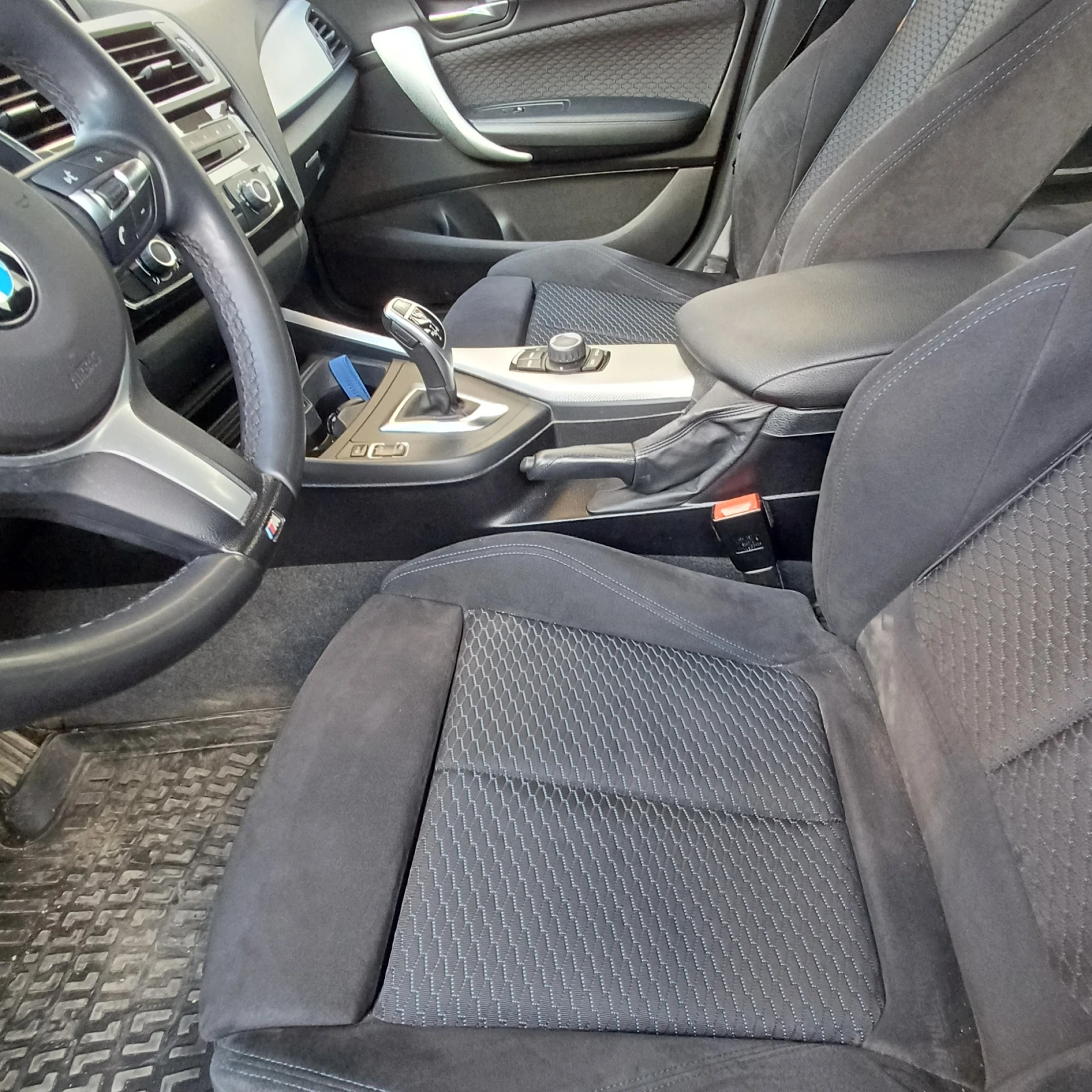 BMW 120 B48, снимка 10 - Автомобили и джипове - 54151120