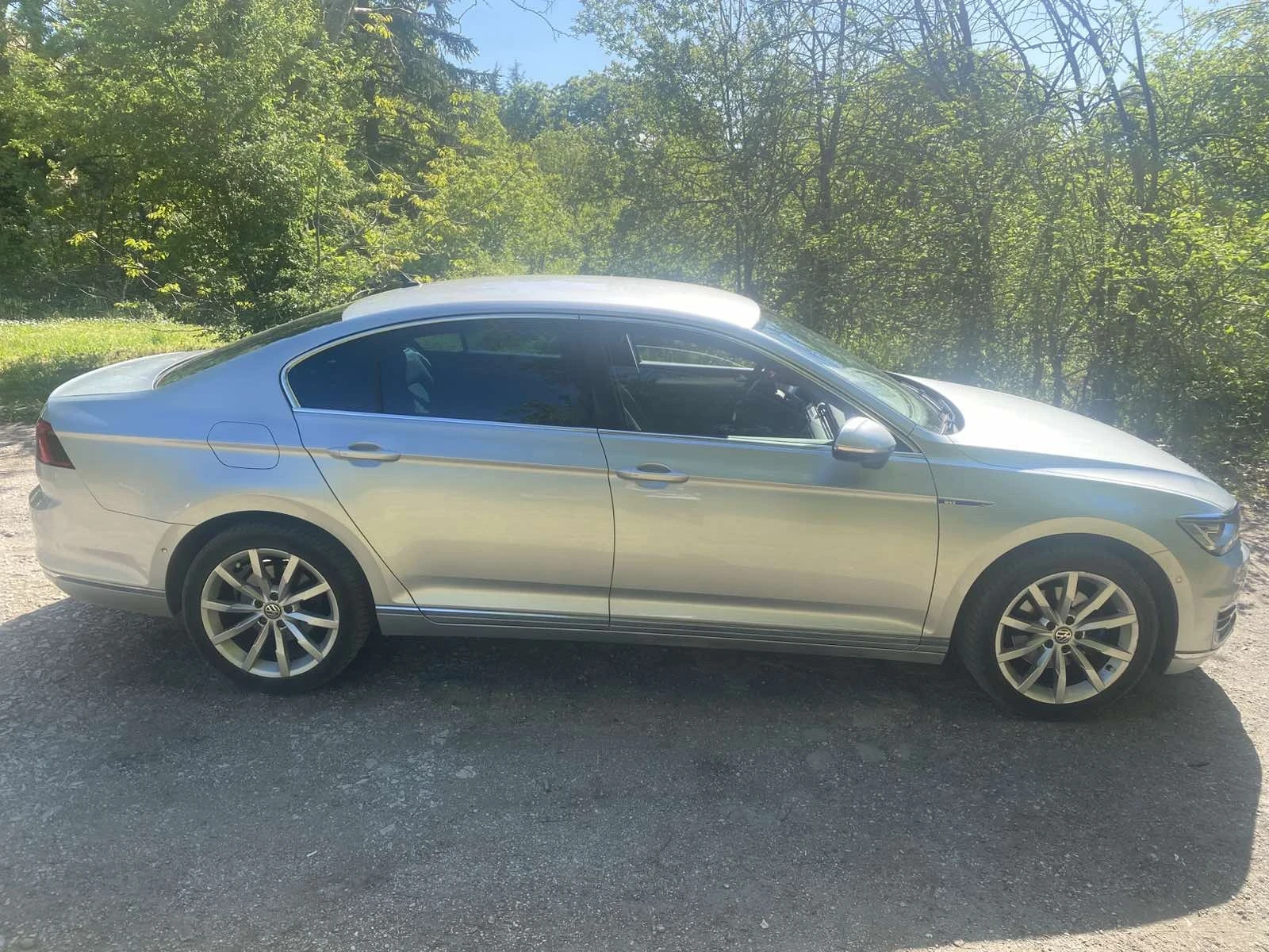 VW Passat B8 GTE Plug-In-Hybrid 1.4 TSI, снимка 6 - Автомобили и джипове - 54329364