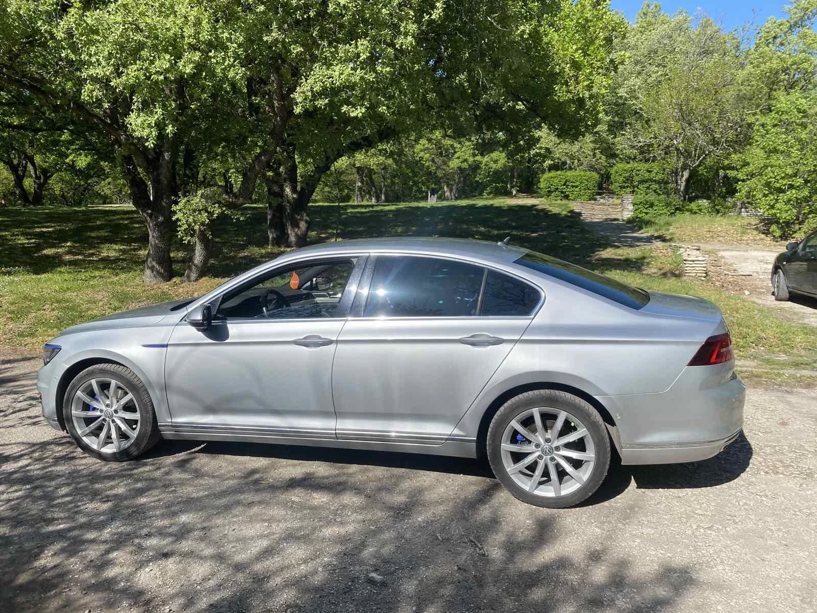 VW Passat B8 GTE Plug-In-Hybrid 1.4 TSI, снимка 7 - Автомобили и джипове - 54329364