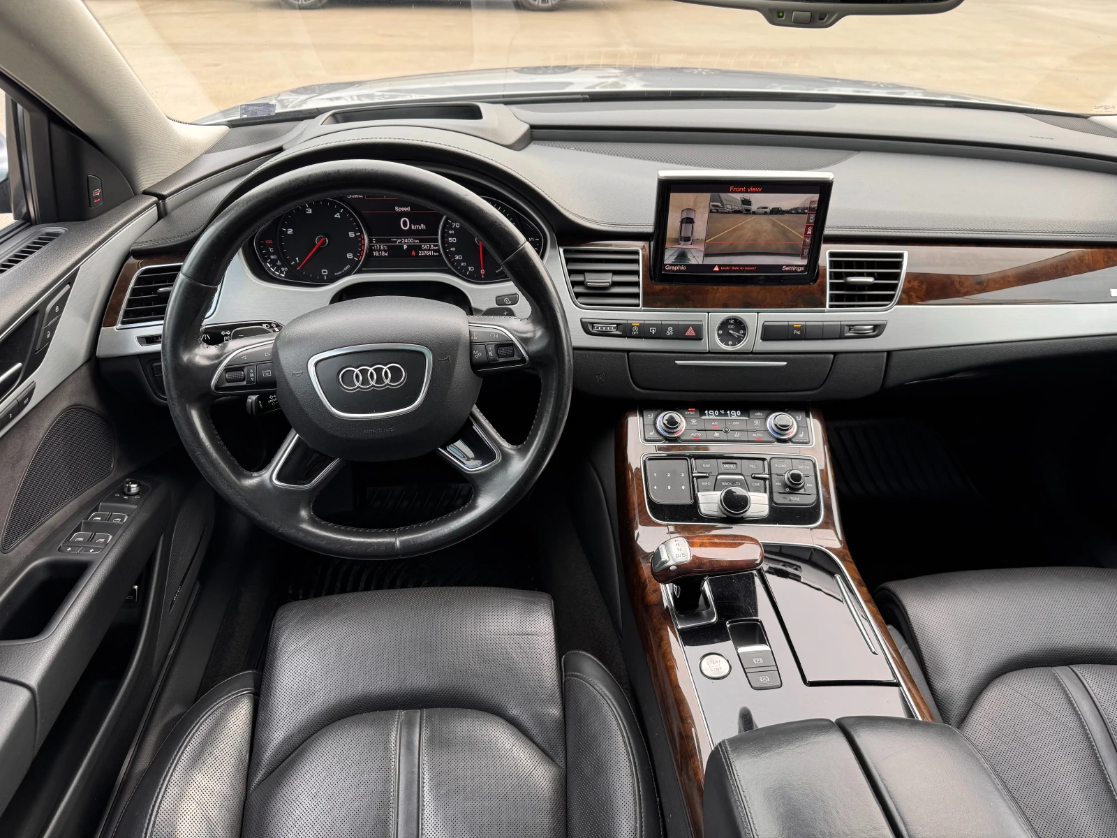 Audi A8 / Facelift / Matrix / 360 / Bose / HUD / , снимка 10 - Автомобили и джипове - 54477505