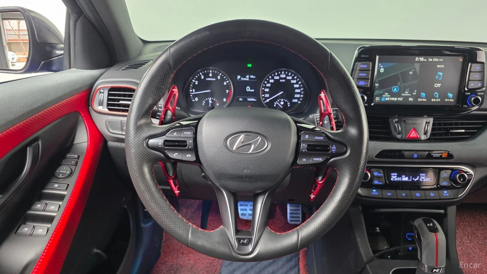 Hyundai I30 1.6T* N-Line* КОЖА* ПОДГРЕВ* КАМЕРА* , снимка 13 - Автомобили и джипове - 55628096
