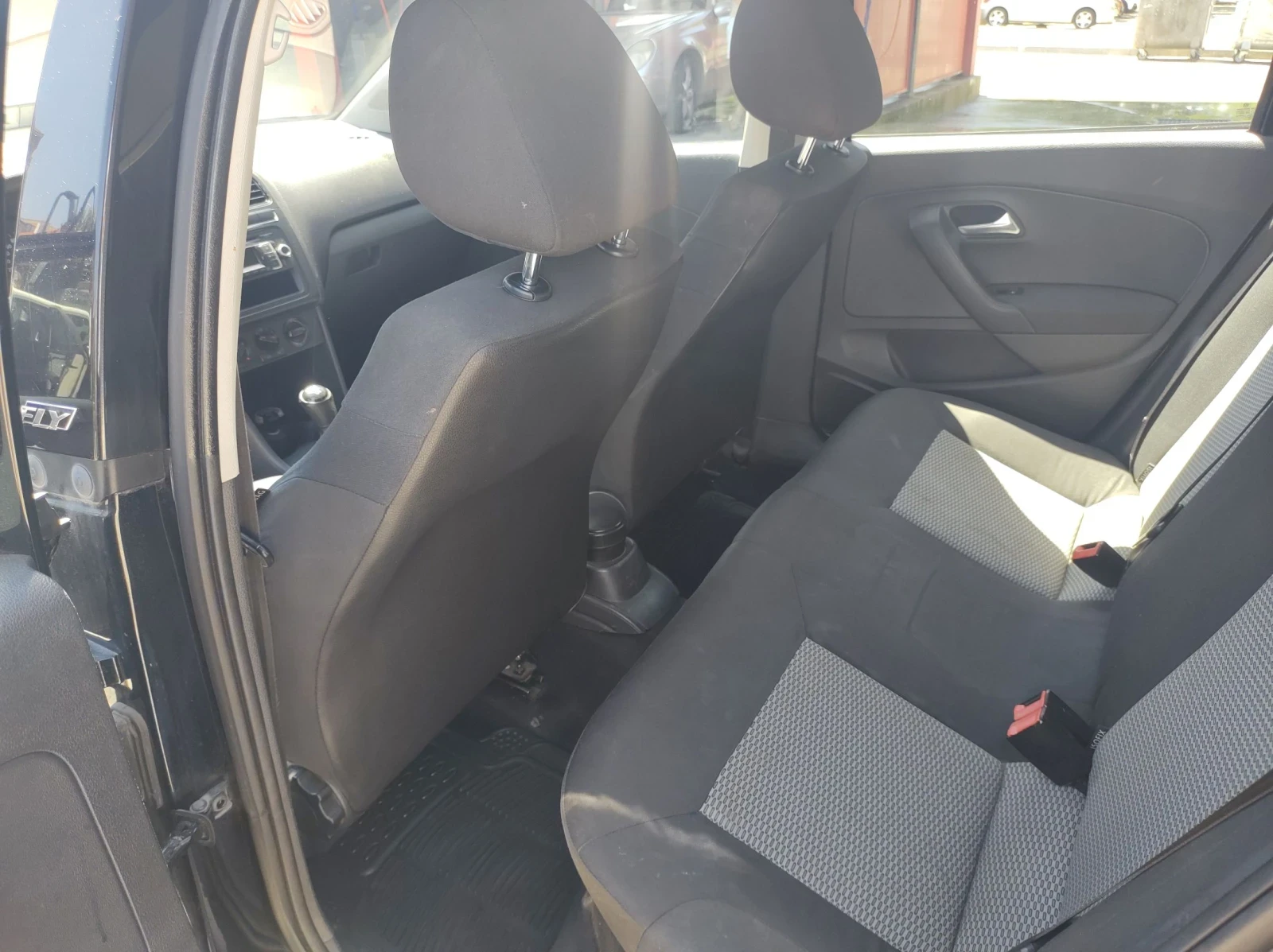 VW Polo Fly 1.2, снимка 9 - Автомобили и джипове - 55676114