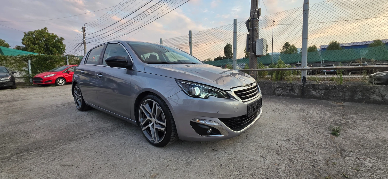 Peugeot 308 1.6-120-6ск-fulled, снимка 9 - Автомобили и джипове - 55716092
