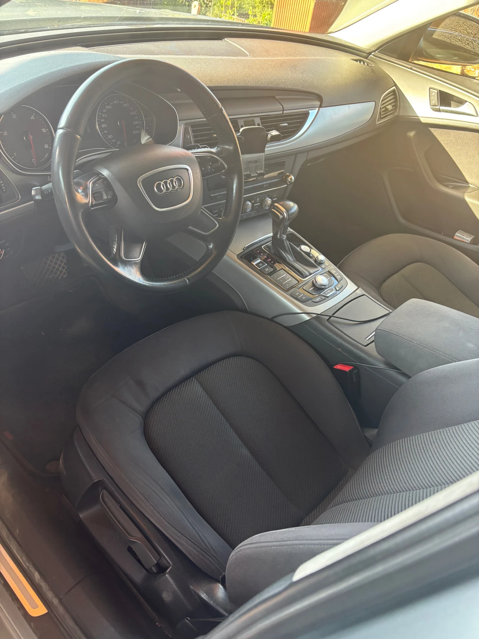 Audi A6, снимка 3 - Автомобили и джипове - 55797526