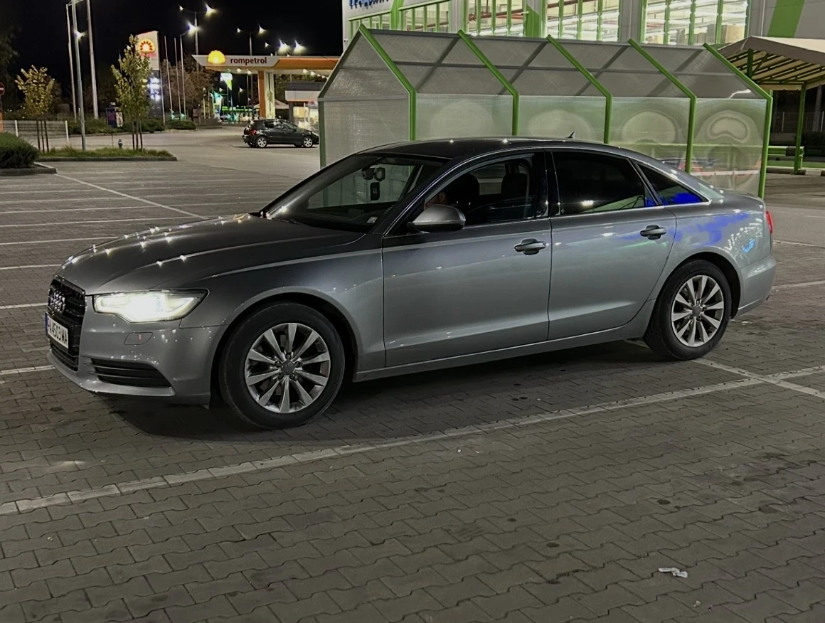 Audi A6, снимка 2 - Автомобили и джипове - 55797526