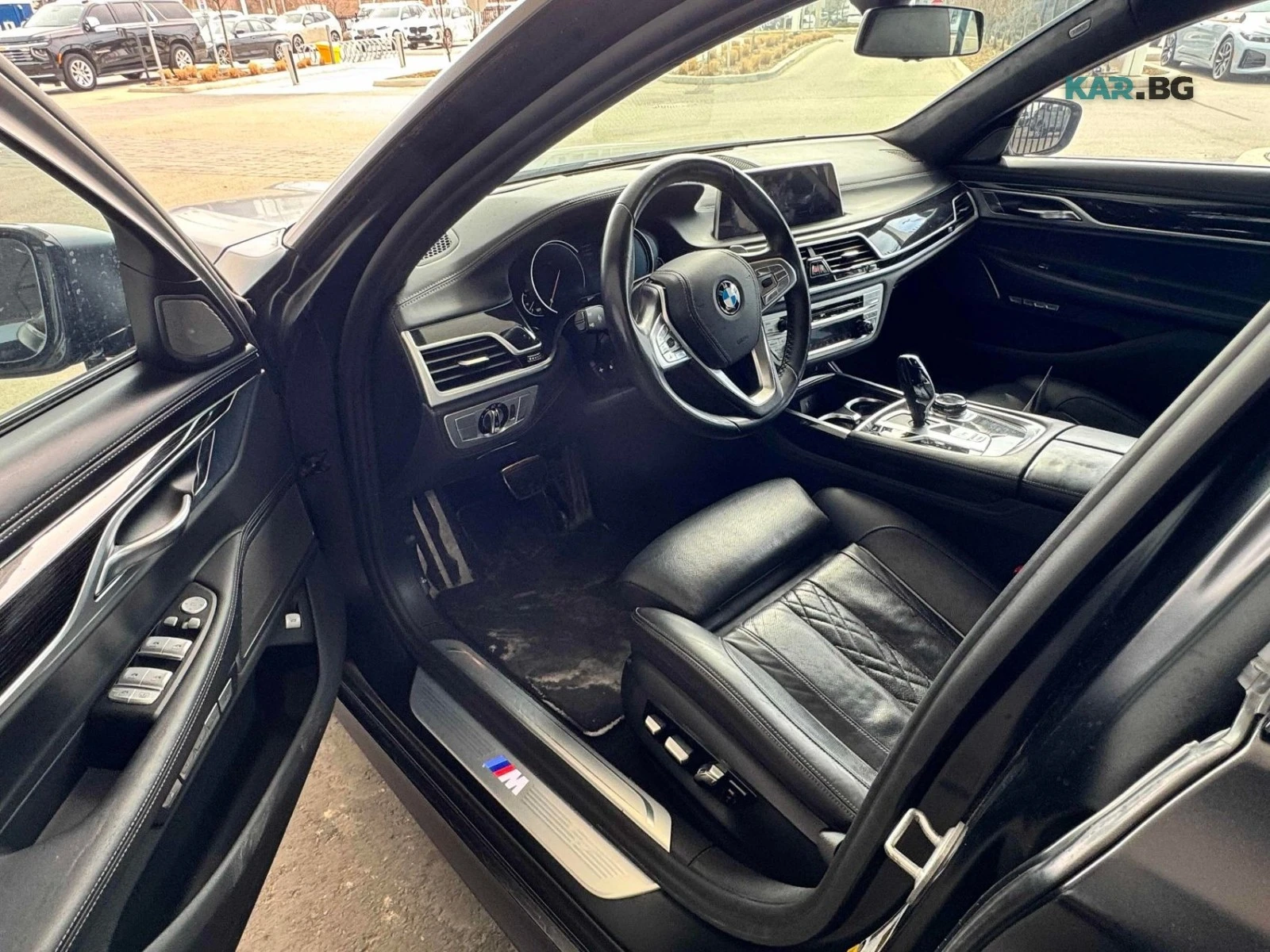 BMW 750 INDIVIDUAL ЦЕНА ДО БЪЛГАРИЯ АВТОКРЕДИТ, снимка 8 - Автомобили и джипове - 55965915