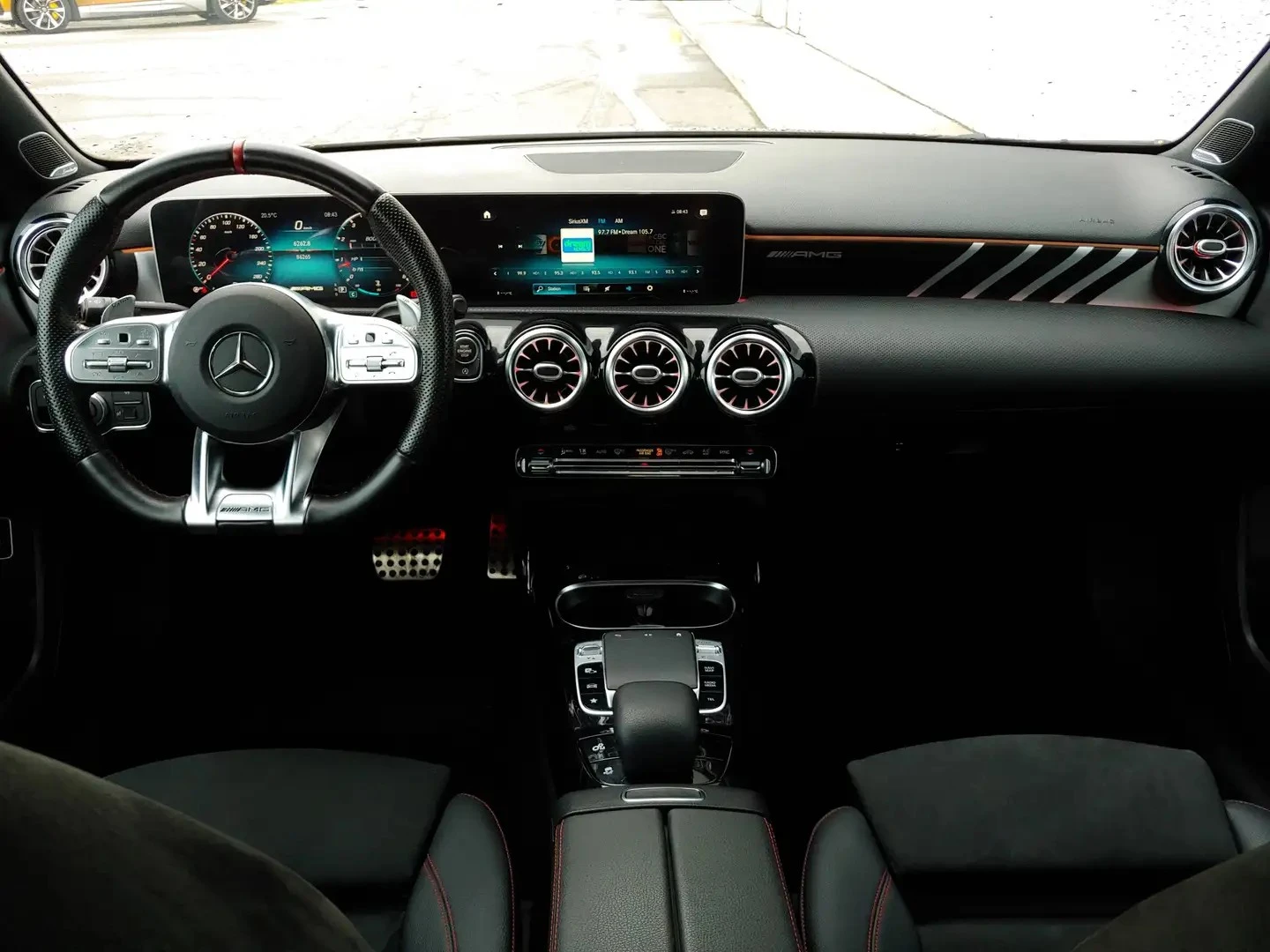 Mercedes-Benz A 35 AMG  BURMESTER Цена до България & АвтоКредит, снимка 11 - Автомобили и джипове - 56116562