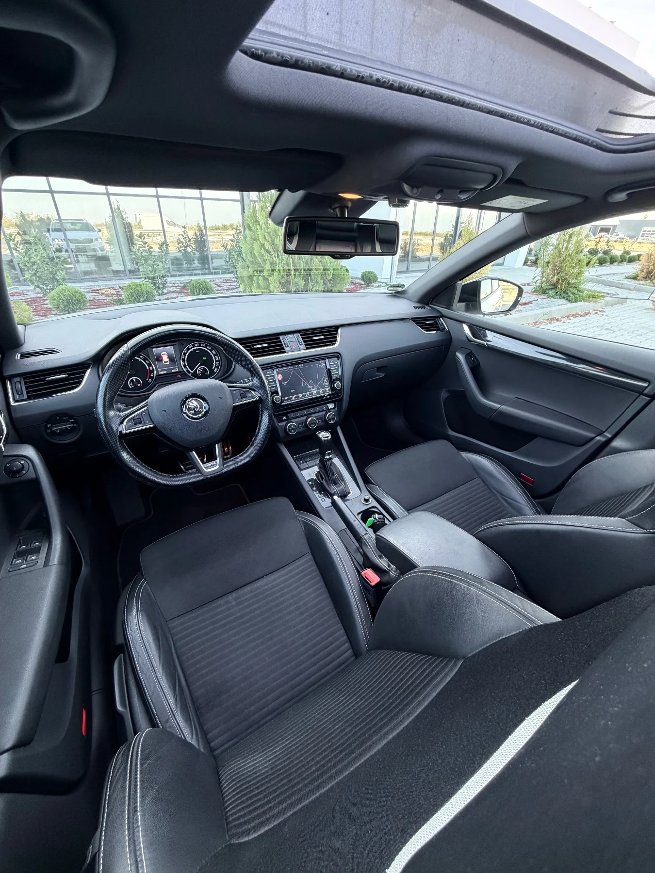 Skoda Octavia 2.0TDI VRS DSG �������� ������� ��� | Mobile.bg � ����������� 8