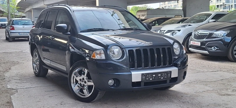 Jeep Compass 2.4 Automat Full Xenon Navi Kamera  , снимка 1 - Автомобили и джипове - 45287861