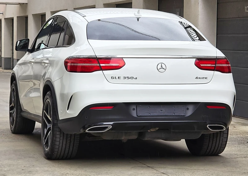 Mercedes-Benz GLE 350 MERCEDES GLE350d AMG Line* 360* PANORAMA* ASSISTAN, снимка 11 - Автомобили и джипове - 47538181