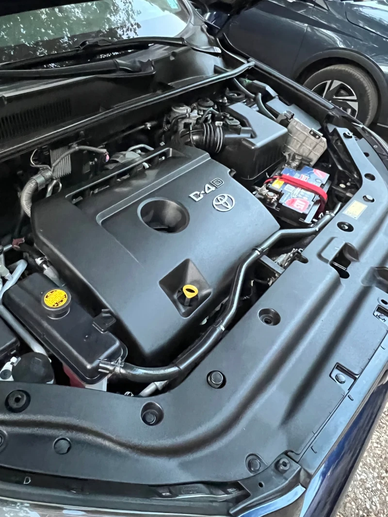 Toyota Rav4, снимка 10 - Автомобили и джипове - 52336561