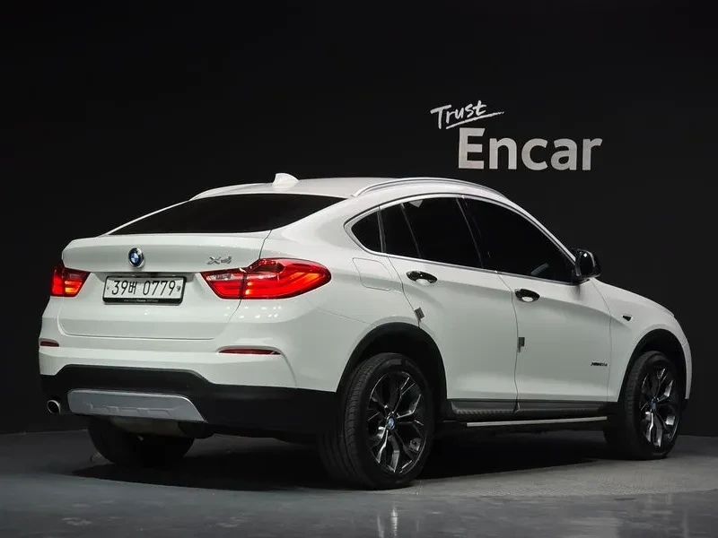 BMW X4, снимка 2 - Автомобили и джипове - 54605302