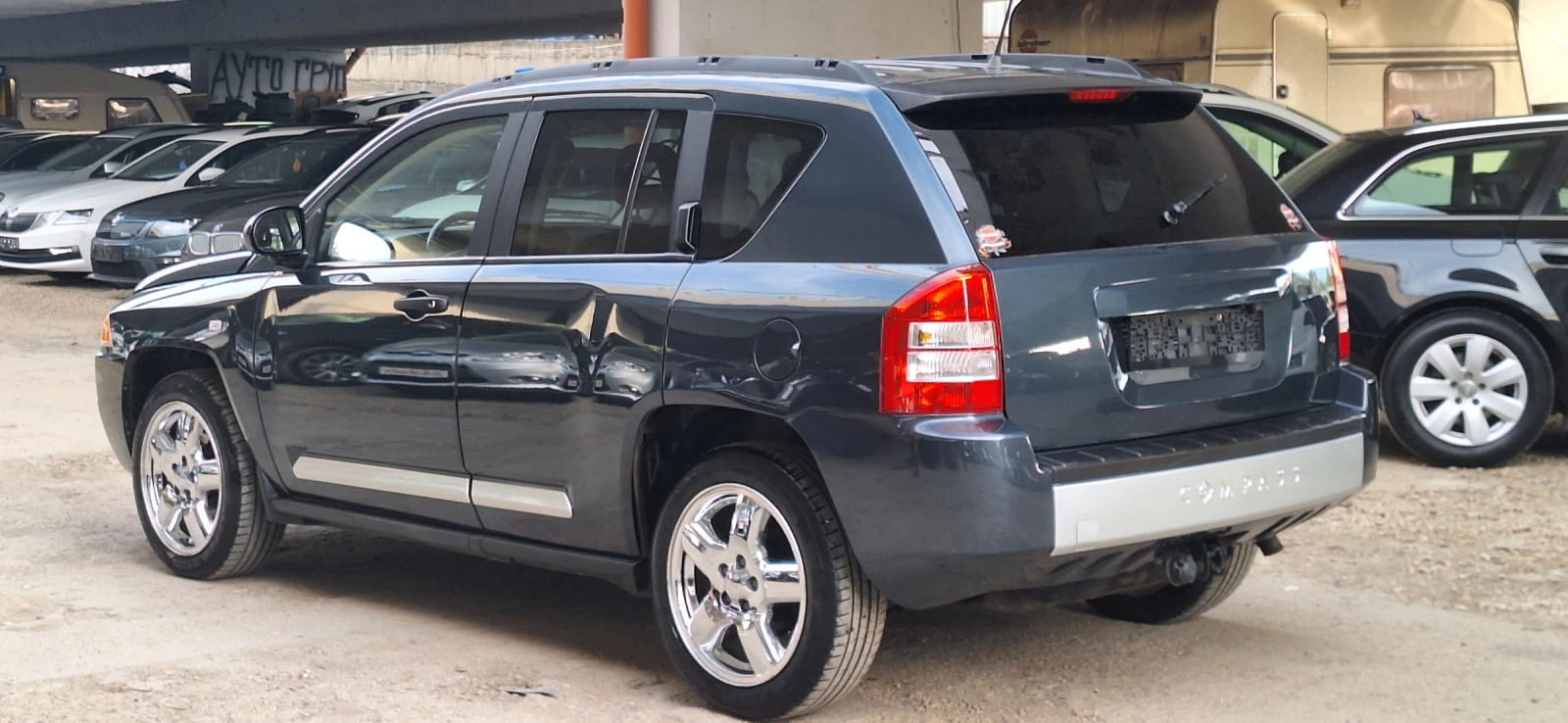 Jeep Compass 2.4 Automat Full Xenon Navi Kamera   - изображение 4