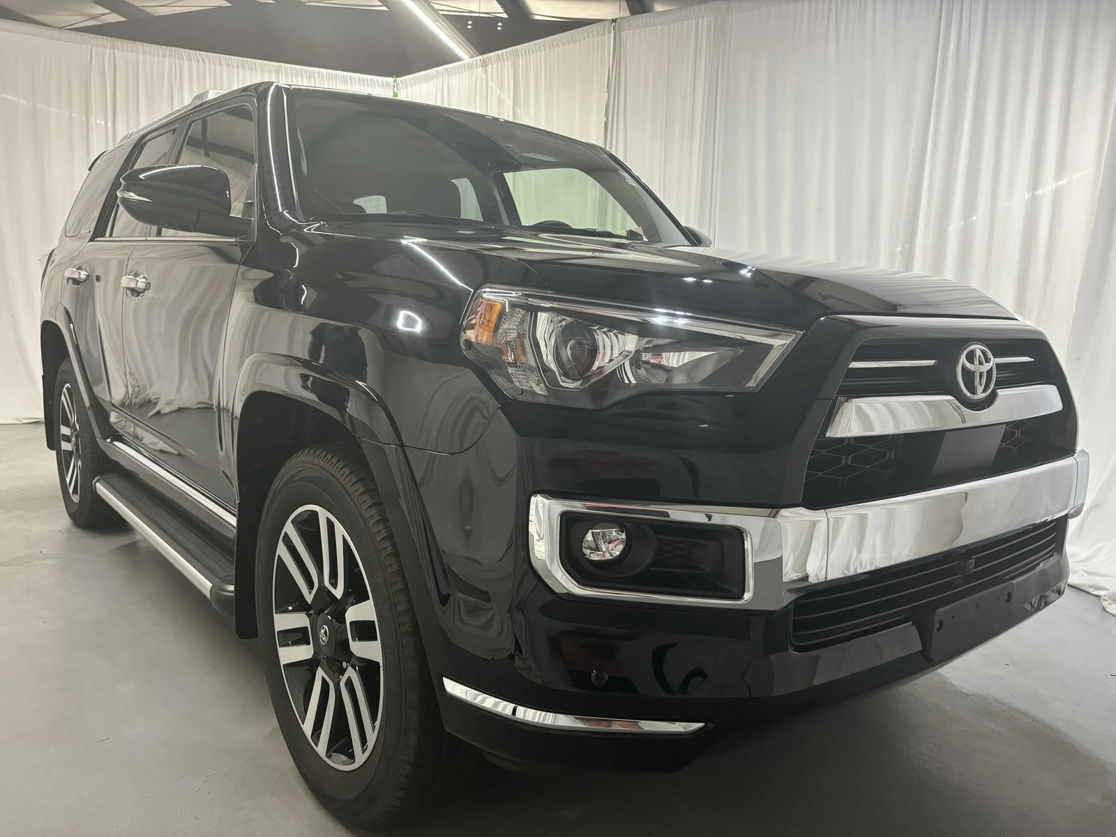 Toyota 4runner Limited, 7 места, AWD - [1] 