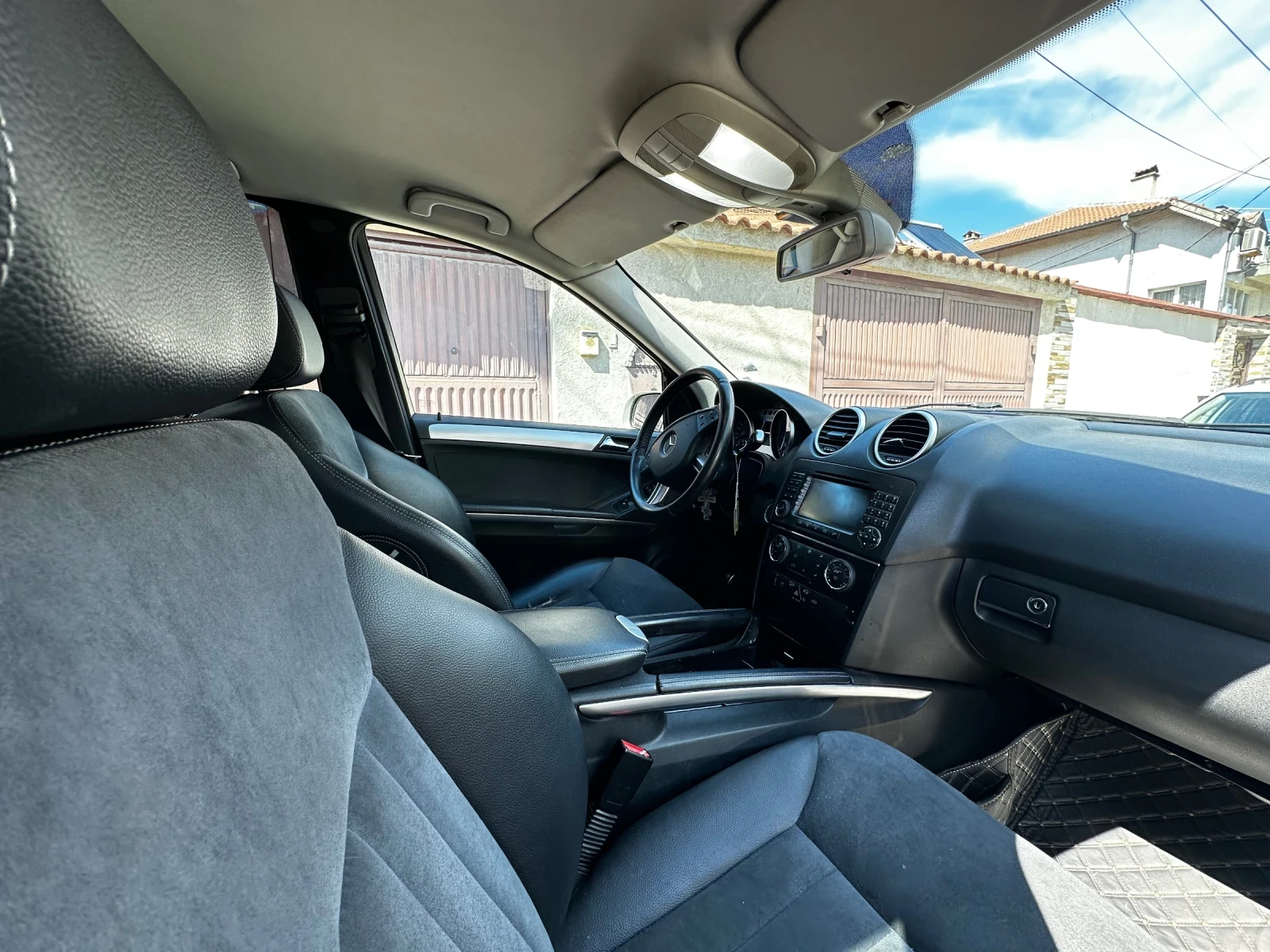Mercedes-Benz ML 320  - изображение 4