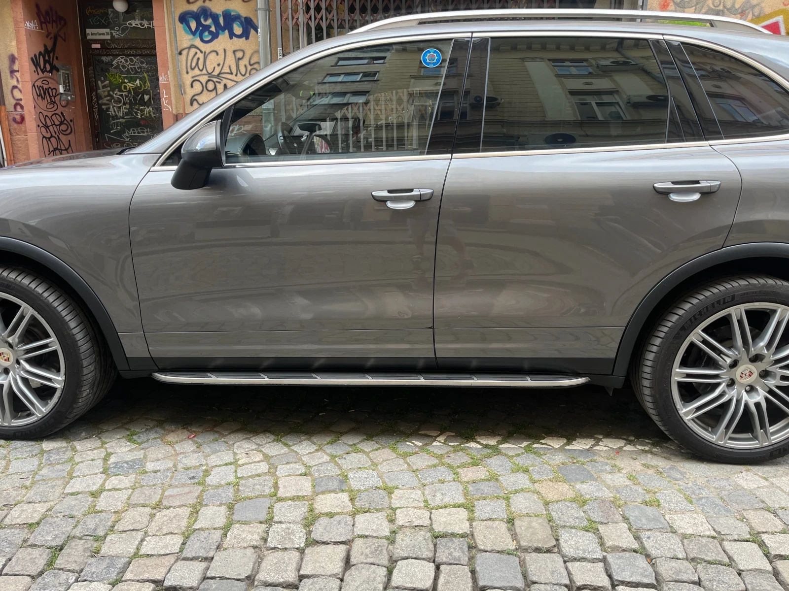Porsche Cayenne  - изображение 5
