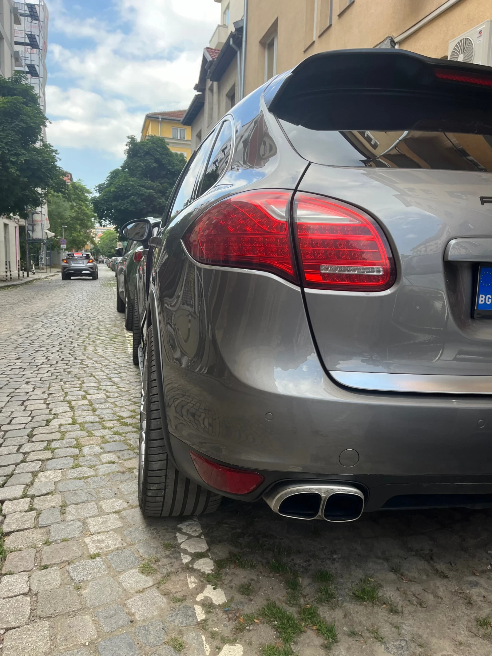 Porsche Cayenne  - изображение 2