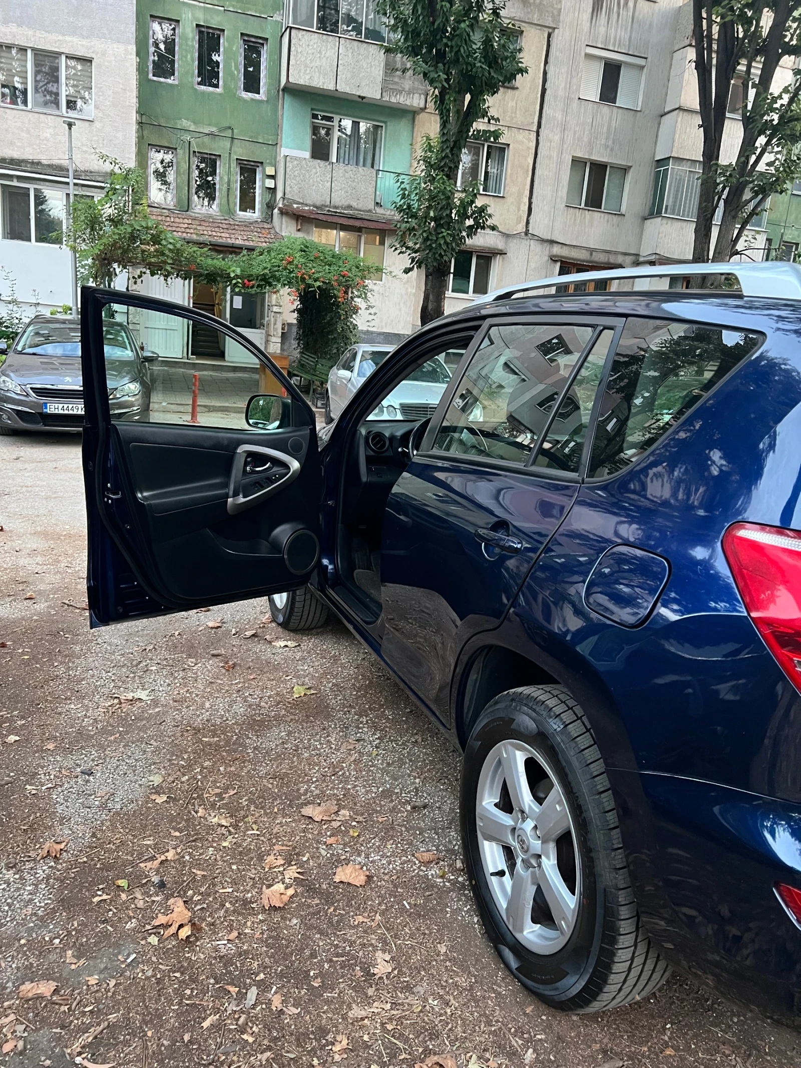 Toyota Rav4  - изображение 9