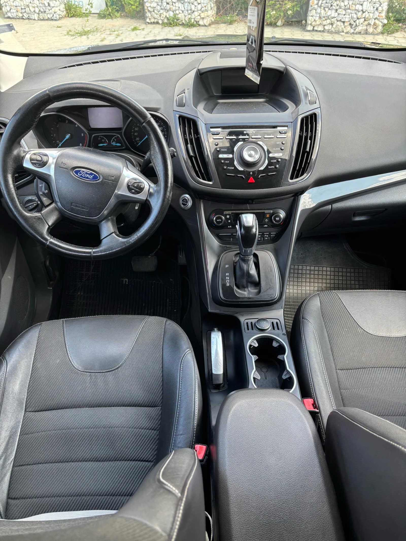 Ford Kuga 4x4 Titanium - изображение 10