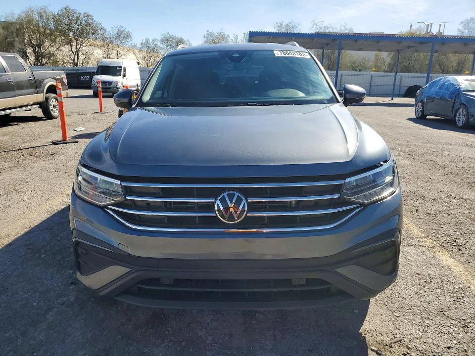 VW Tiguan SE* KEYLESS* CARPLAY* ДИГИТАЛНО* ТАБЛО , снимка 5 - Автомобили и джипове - 53874156