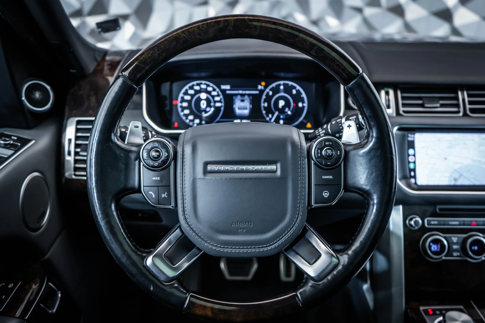 Land Rover Range rover SV Autobiography* Meridian* Маси* TV, снимка 11 - Автомобили и джипове - 53904377