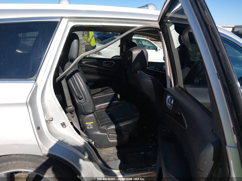 Infiniti QX60 2.5l Hybrid, снимка 8 - Автомобили и джипове - 54141688