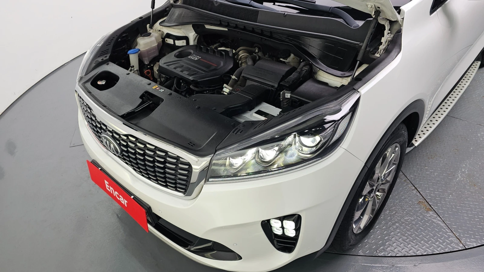 Kia Sorento 2.0 TURBO 4WD NOBLESSE (Model 2019), снимка 3 - Автомобили и джипове - 55645747