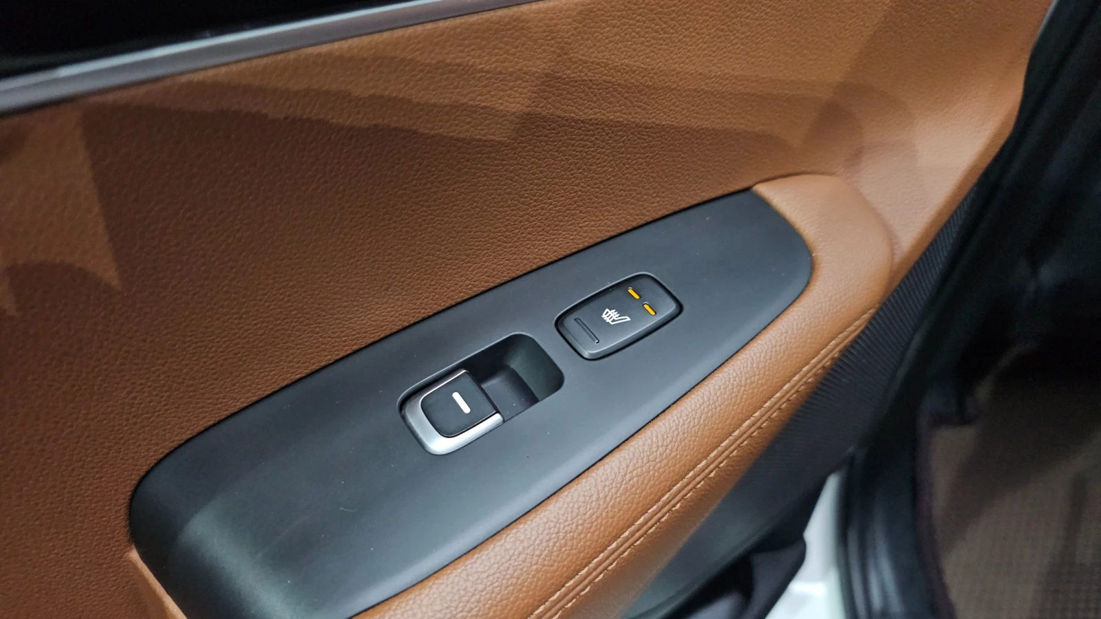 Kia Sorento 2.0 TURBO 4WD NOBLESSE (Model 2019), снимка 13 - Автомобили и джипове - 55645747