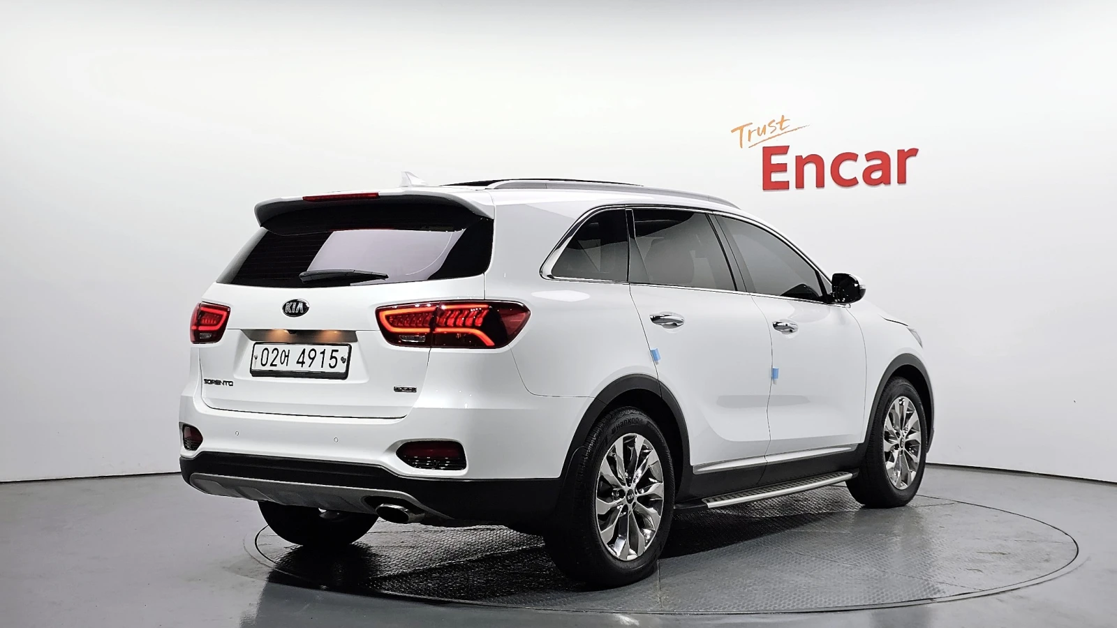 Kia Sorento 2.0 TURBO 4WD NOBLESSE (Model 2019), снимка 2 - Автомобили и джипове - 55645747