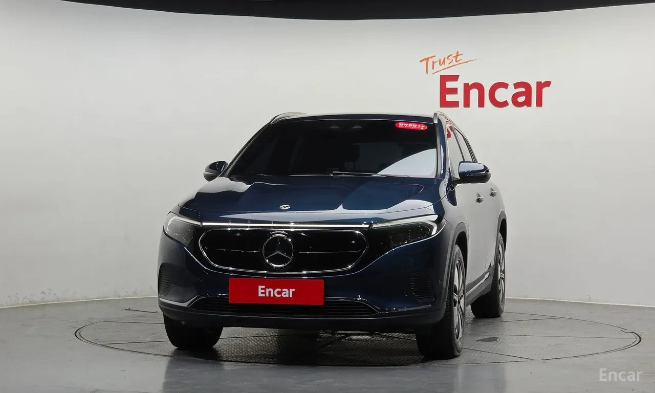 Mercedes-Benz EQA 250* ДИСТРОНИК* ПОДГРЕВ* ПАНОРАМА* КРАЙНА ЦЕНА, снимка 3 - Автомобили и джипове - 56098653