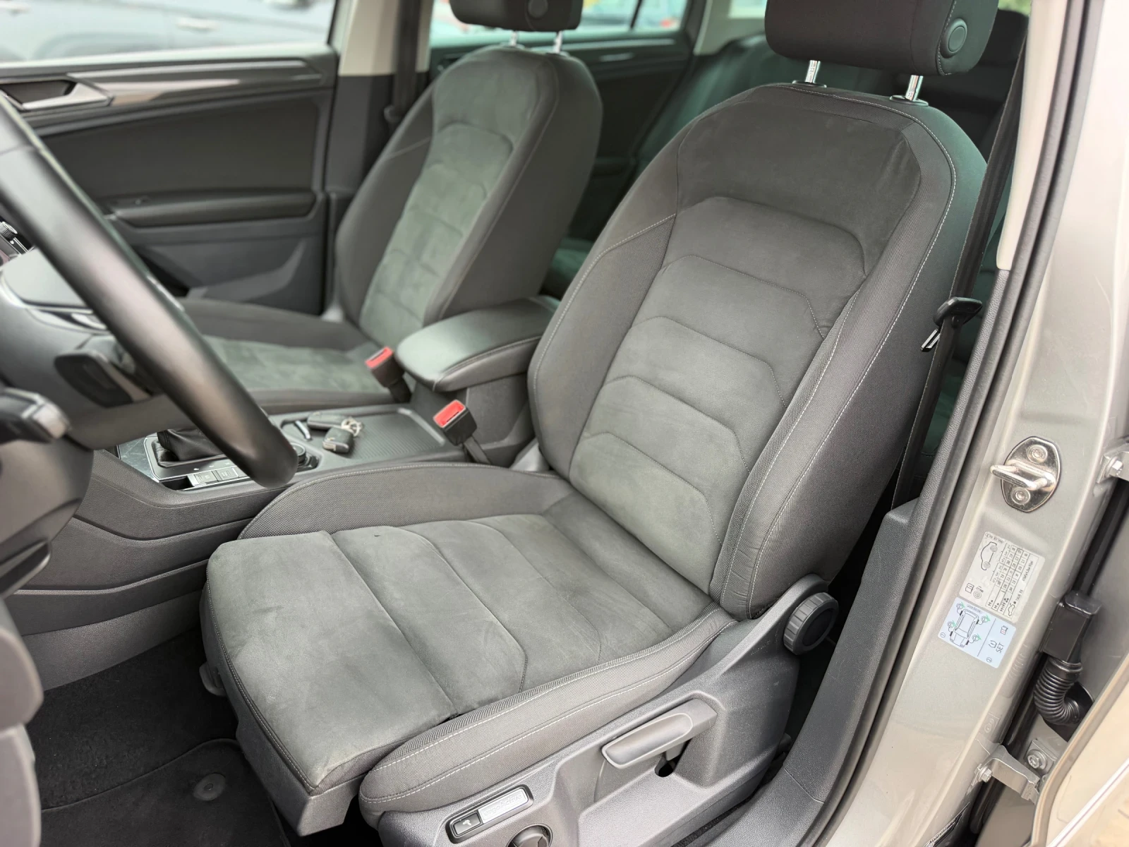 VW Tiguan 2.0TDI* 190* RLINE* 4MOTION*  | Mobile.bg � ����������� 12