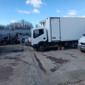 Nissan Capstar 3.0d Автоматик, снимка 2 - Бусове и автобуси - 53689135