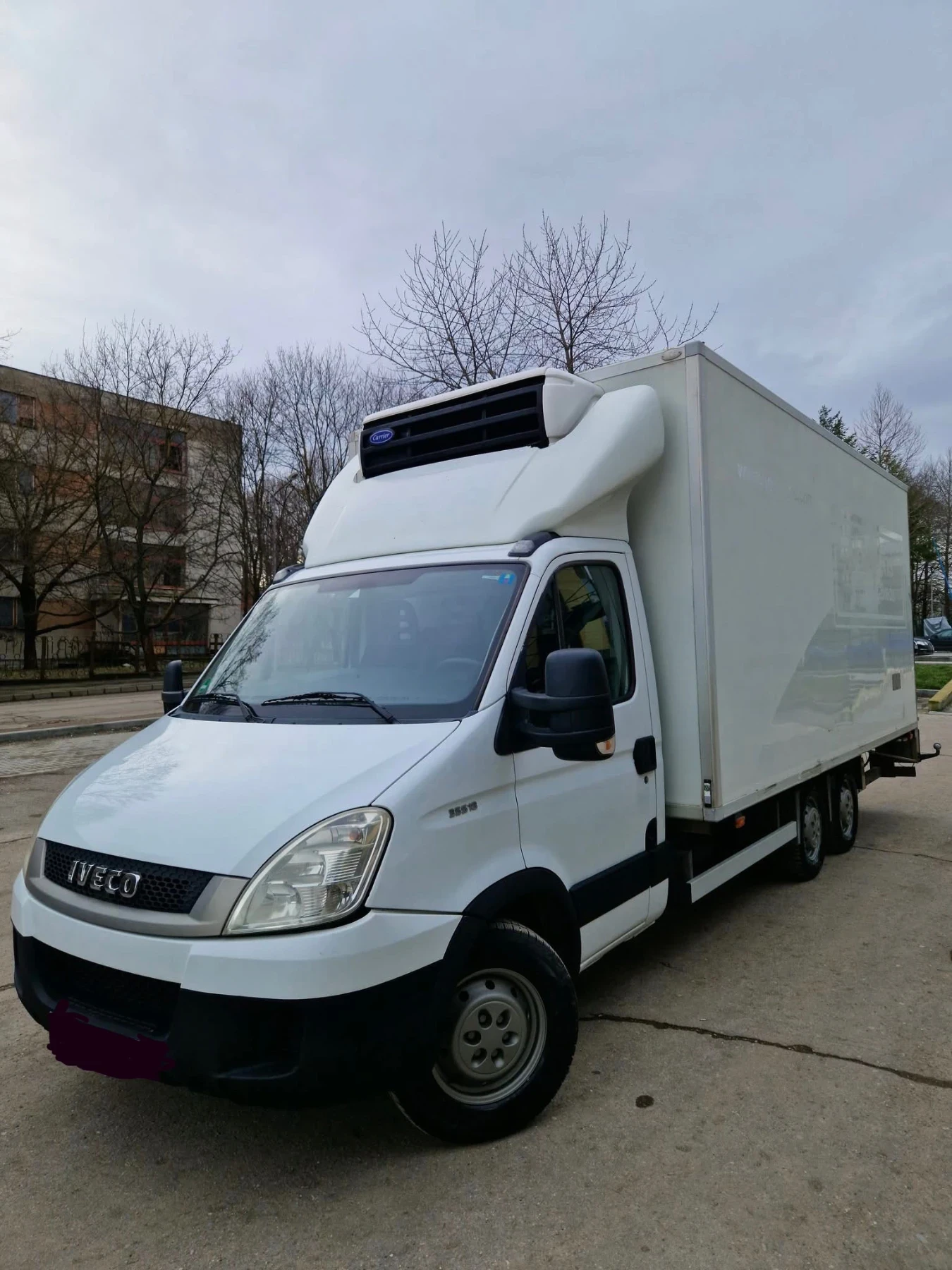 Iveco 35S18  хладилен   падащ борд  B+ E