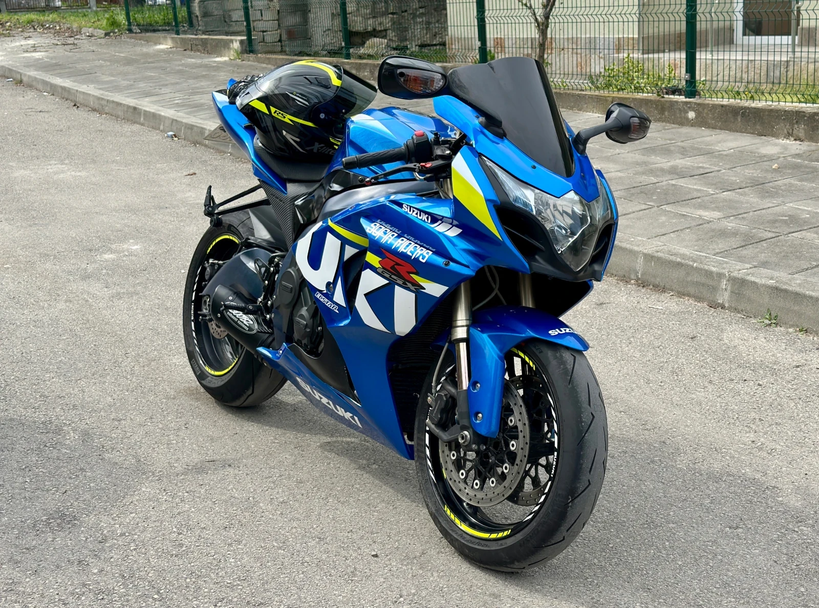 Suzuki Gsxr 1000 L0 - изображение 5
