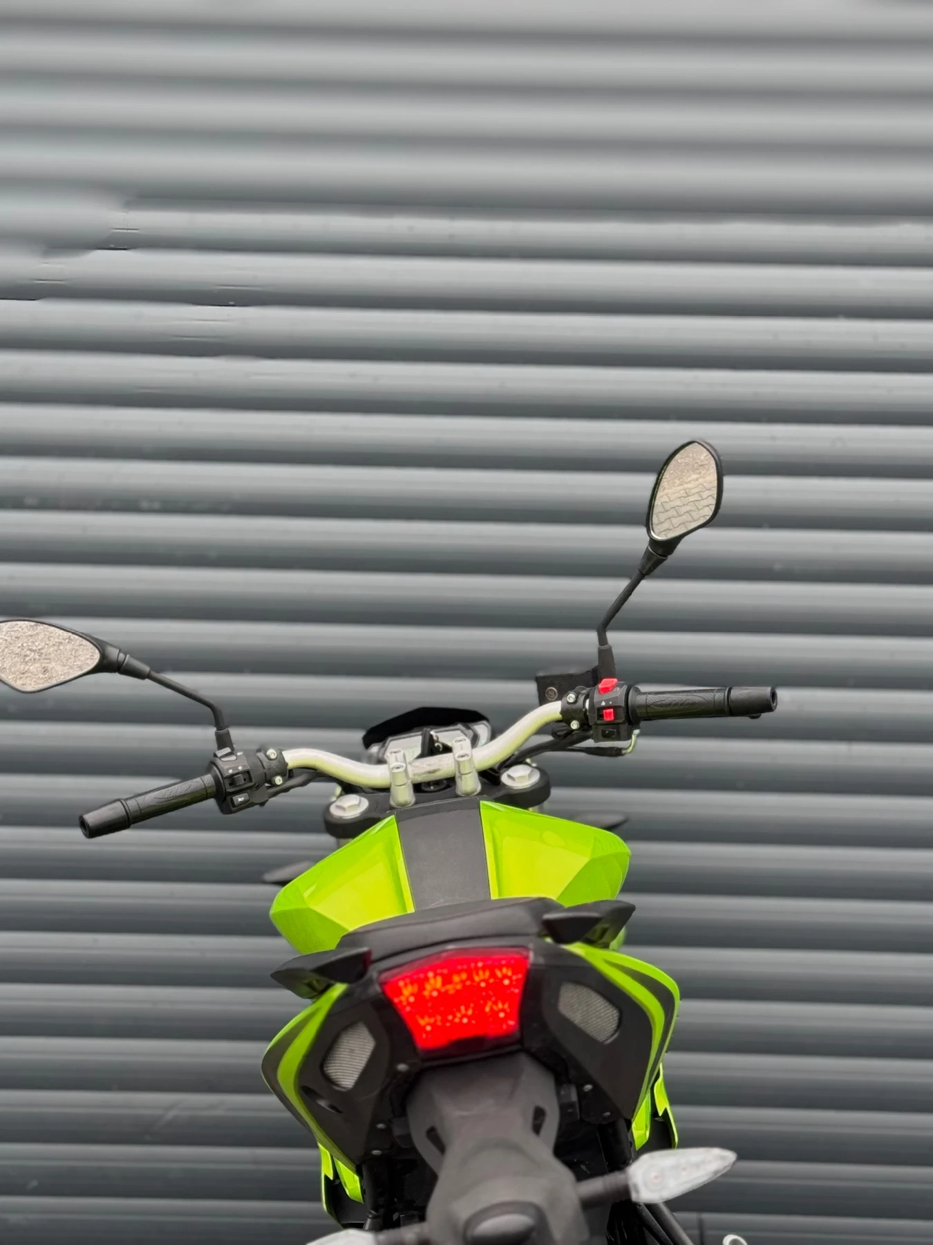 Benelli 125 Electric color - изображение 8