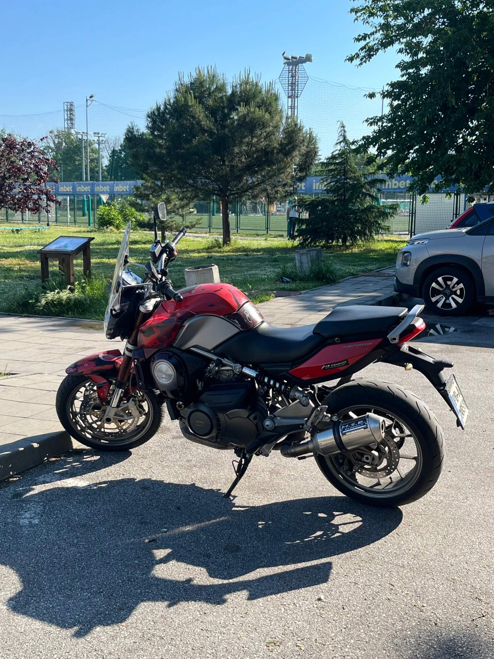 Aprilia Mana 850i
