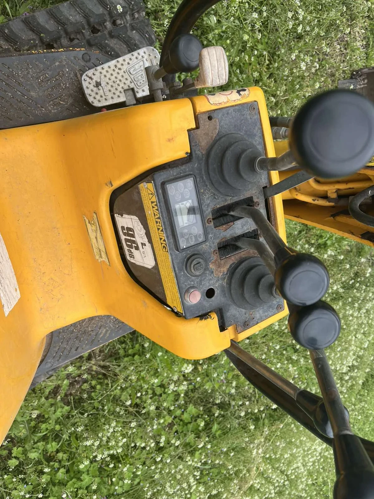 Багер JCB 8010 - изображение 5