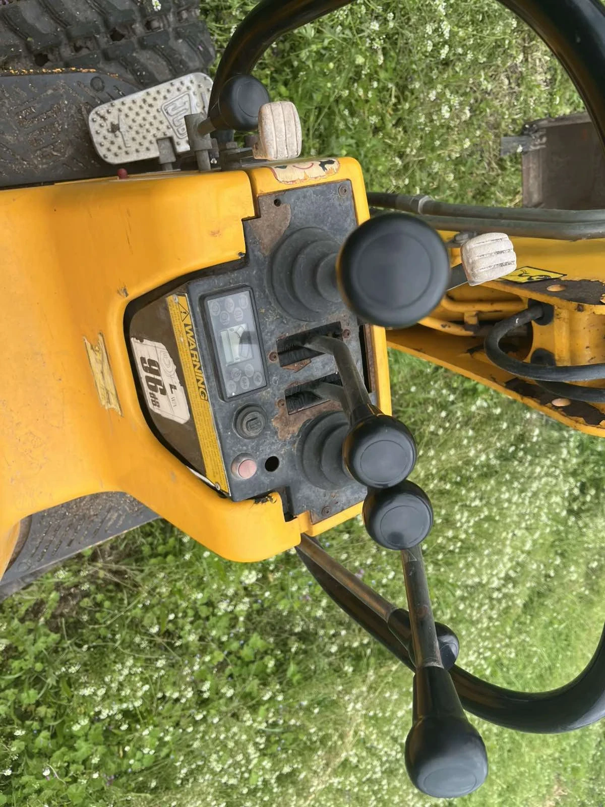 Багер JCB 8010 - изображение 6