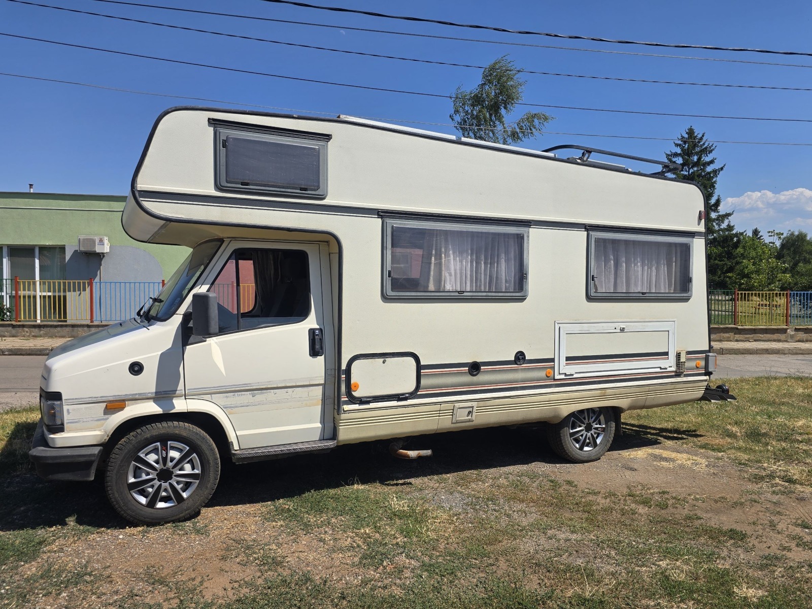 Кемпер Burstner Ducato 2.5 turbo - изображение 4