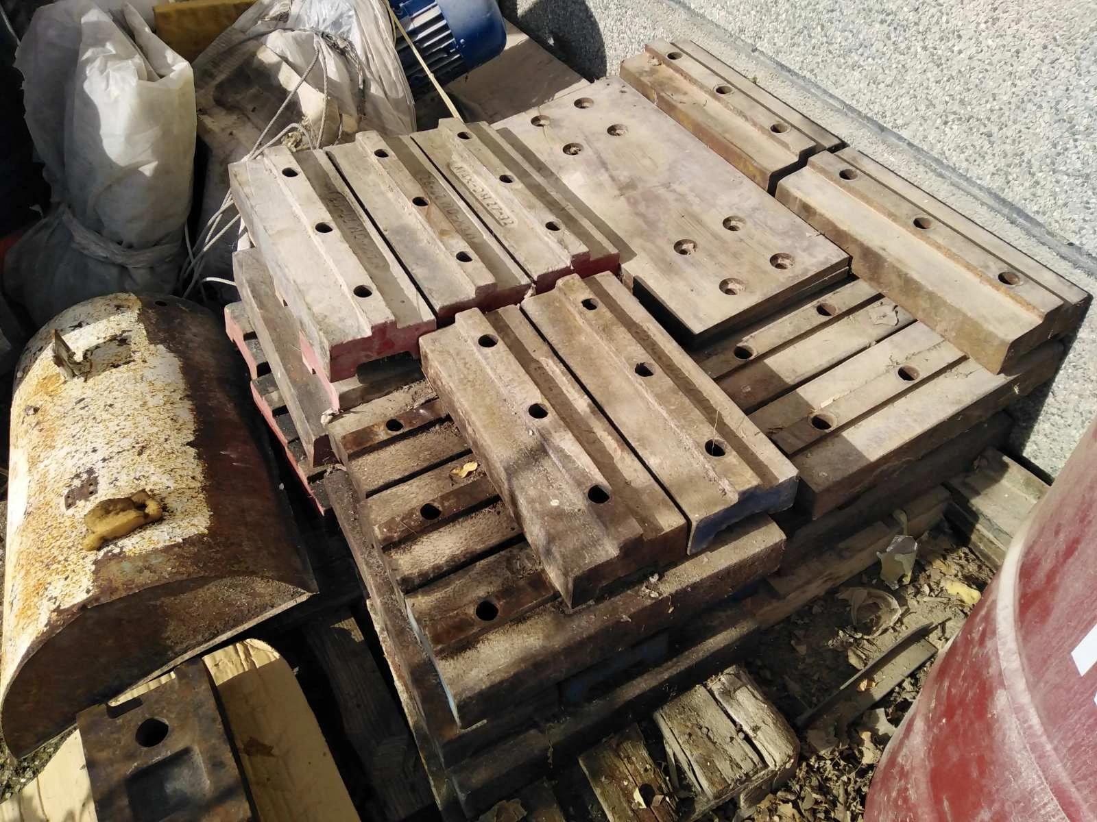     - 36 | Mobile.bg   3