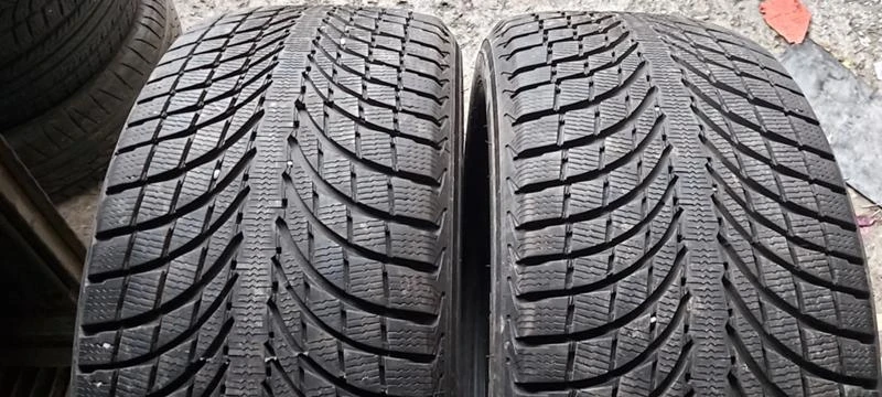 Гуми Зимни 275/45R20, снимка 1 - Гуми и джанти - 30948816