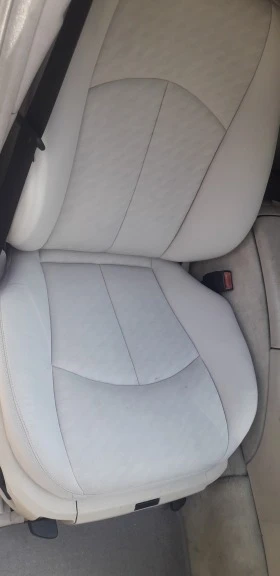 Mercedes-Benz E 200 CDI, снимка 9